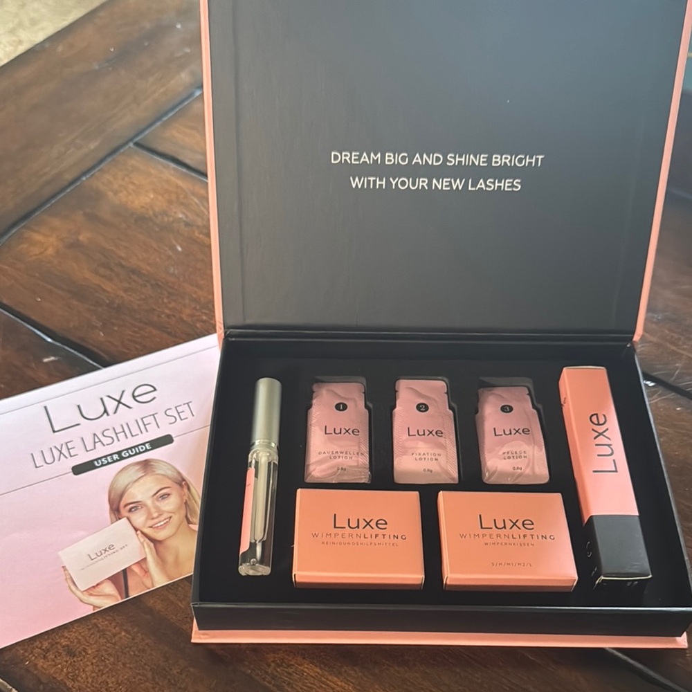Luxe Pink Lash Collection